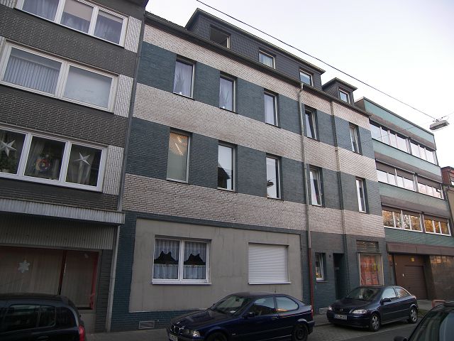 Foto Anlageimmobilie - 6 Parteien Mehrfamilienhaus - Oberhausen