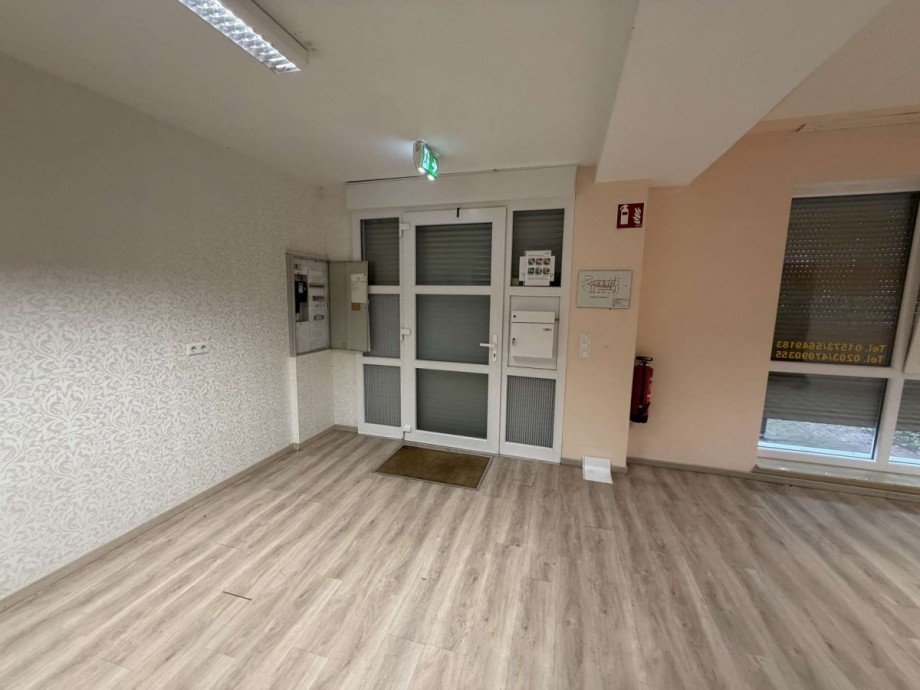 Gewerbeeinheit Mehrfamilienhaus Duisburg