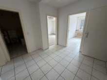 Flur Helle 3 Zimmer-Wohnung mit Balkon - Ihr neues Zuhause in Duisburg