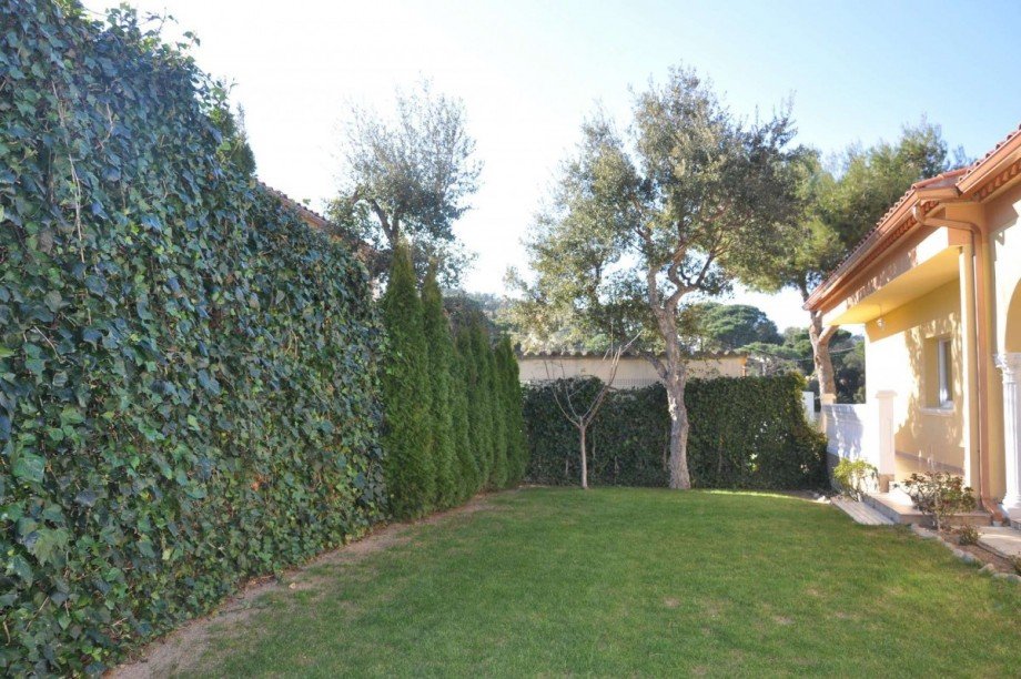 Garten Ferienhaus Girona