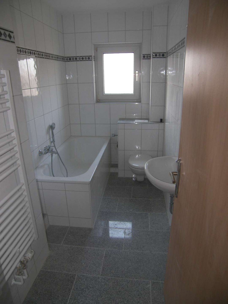 Karl-Steinhauer-Str.29_3.OGlinks Mehrfamilienhaus Oberhausen