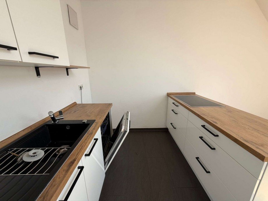 K�che Dachgeschosswohnung D�sseldorf