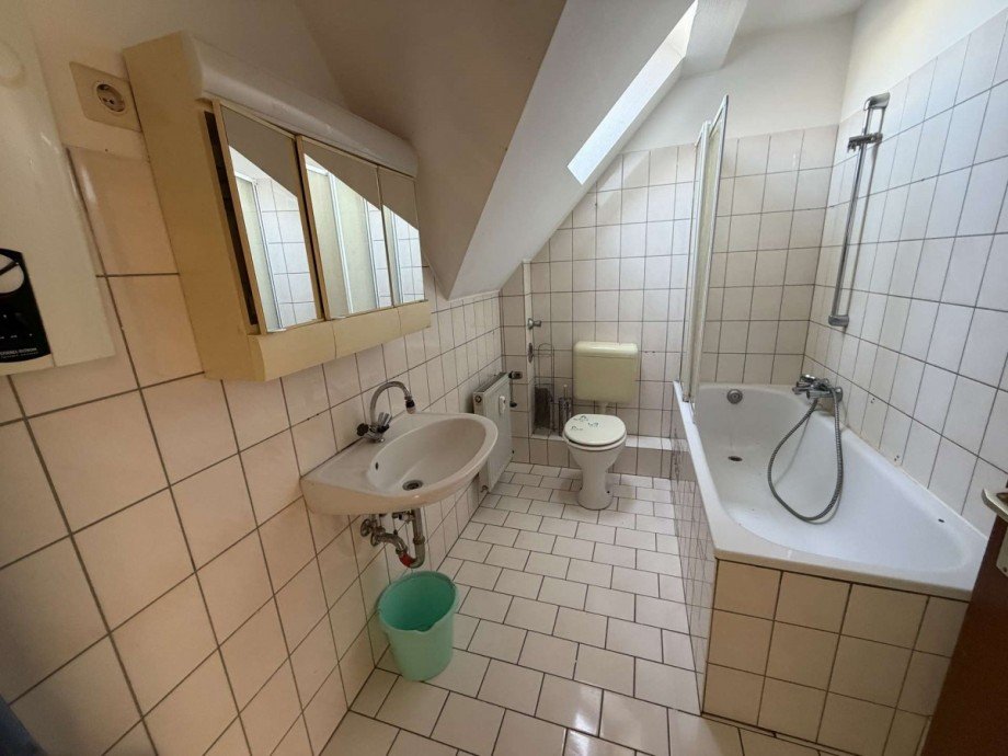DG rechts - D�rerstr. 25 Mehrfamilienhaus Herne