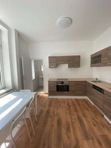 Wohnung Attraktives 4-Parteienhaus in Duisburg-Bruckhausen - vollvermietet & ca. 7,5 % Rendite