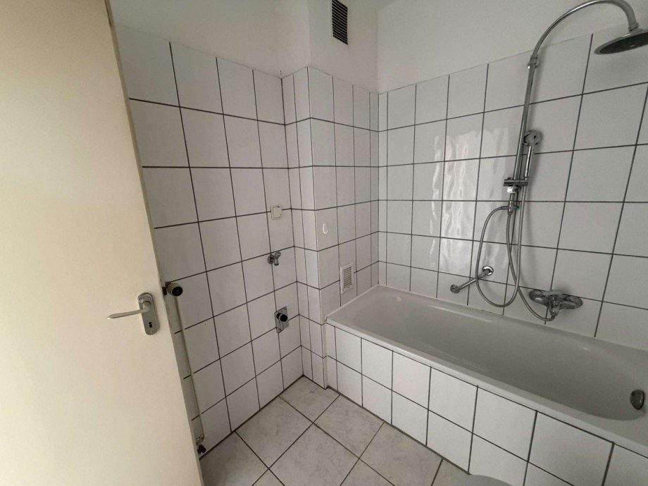 Badezimmer Etagenwohnung Duisburg
