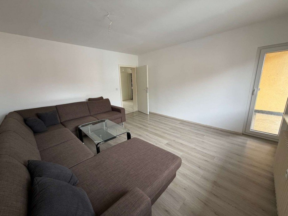 Wohnzimmer Etagenwohnung Duisburg
