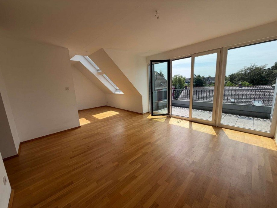 WE 16 - Wohnzimmer Mehrfamilienhaus D�sseldorf