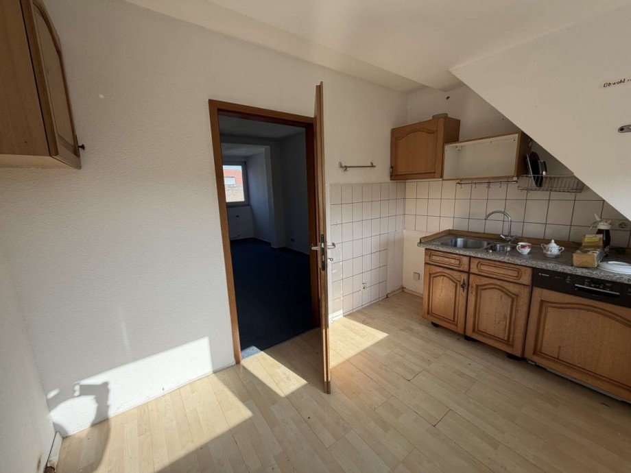 DG links - M�rkische Str. 28 Mehrfamilienhaus Herne