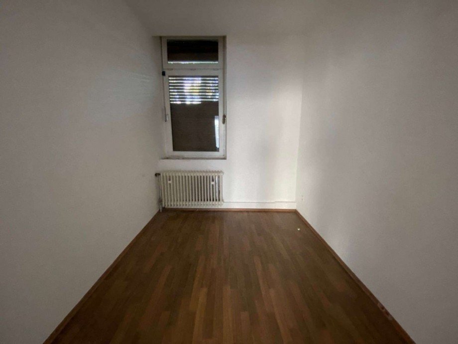 Gewerbeeinheit Wohn- / Gesch�ftshaus Duisburg