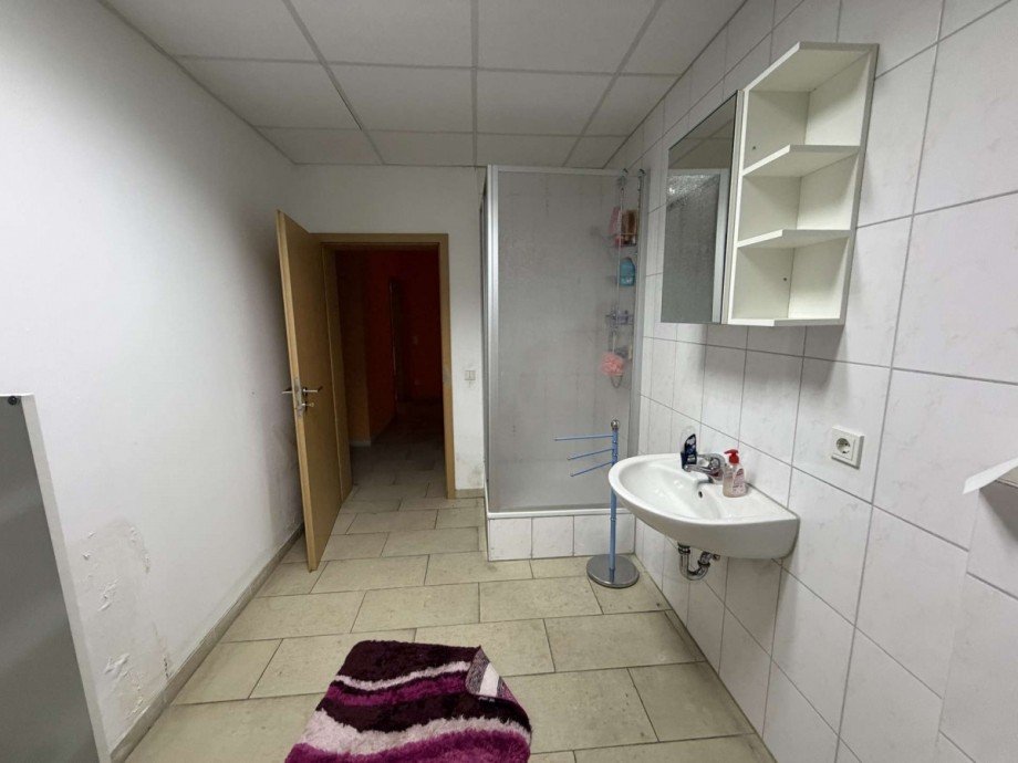 Keller - Badezimmer Zweifamilienhaus Duisburg