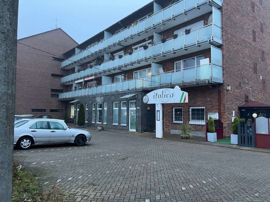 Hausansicht Etagenwohnung M�lheim an der Ruhr