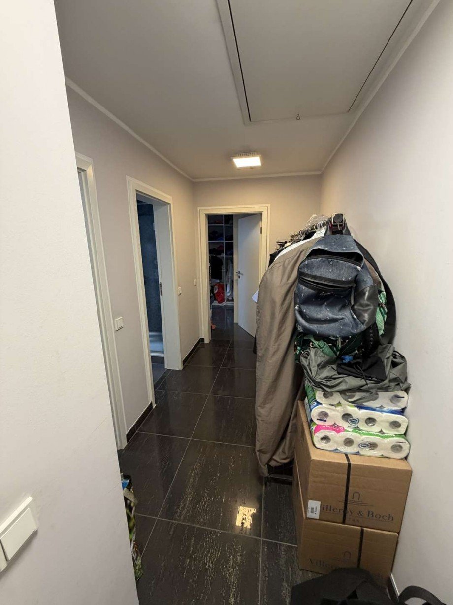 1 OG - Flur Zweifamilienhaus Duisburg