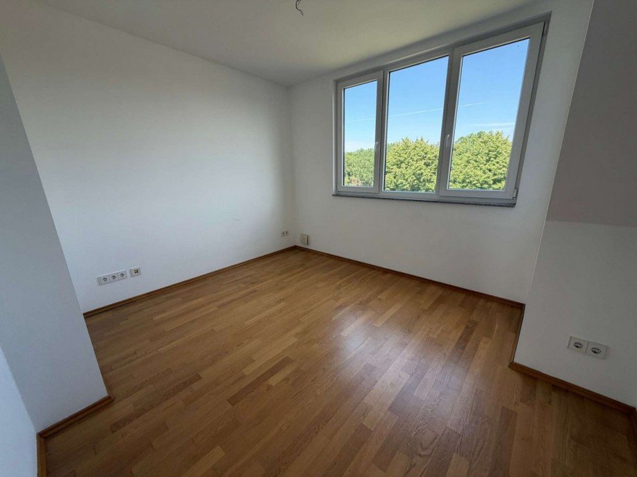 WE 16 - Schlafzimmer II Mehrfamilienhaus D�sseldorf
