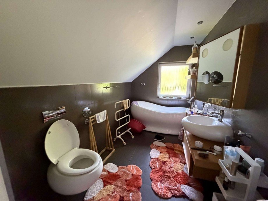 1 OG - Badezimmer II Zweifamilienhaus Duisburg