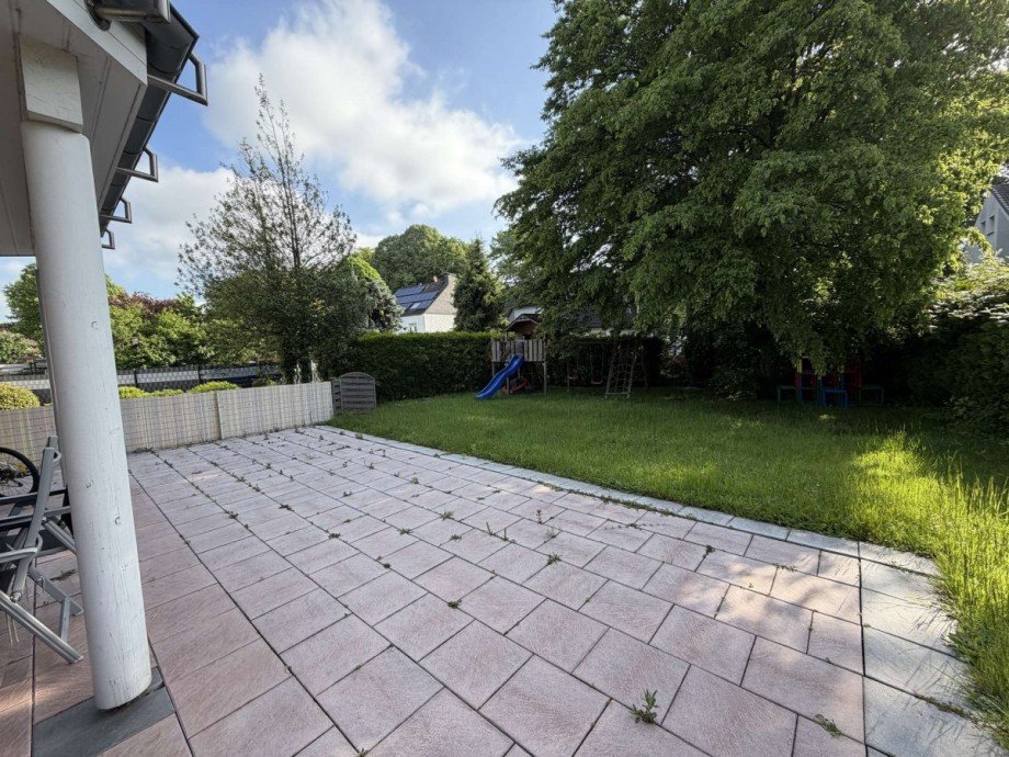 Garten Zweifamilienhaus Duisburg