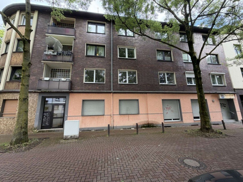 Hausansicht Mehrfamilienhaus Duisburg