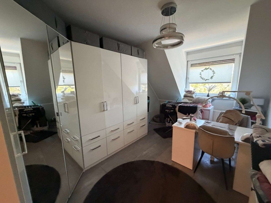 Schlafzimmer 2 Dachgeschosswohnung Essen