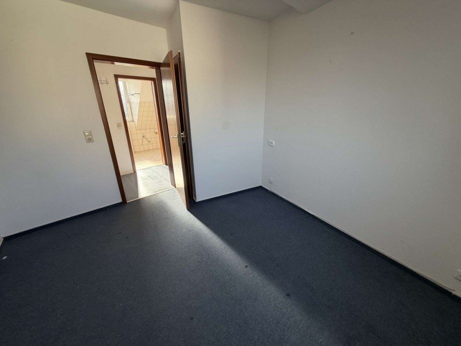 DG links - M�rkische Str. 28 Mehrfamilienhaus Herne