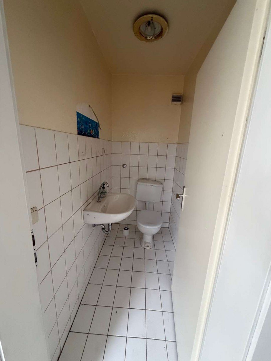 Badezimmer - DG Etagenwohnung Oberhausen