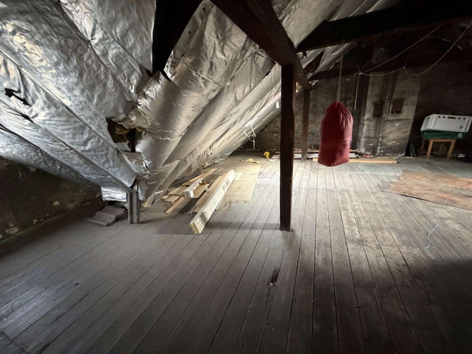 3 OG + DG Wohnung Mehrfamilienhaus Duisburg