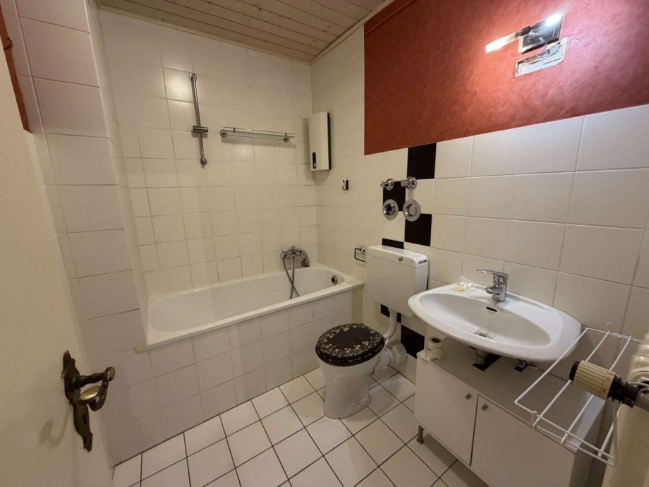 Badezimmer Etagenwohnung Duisburg