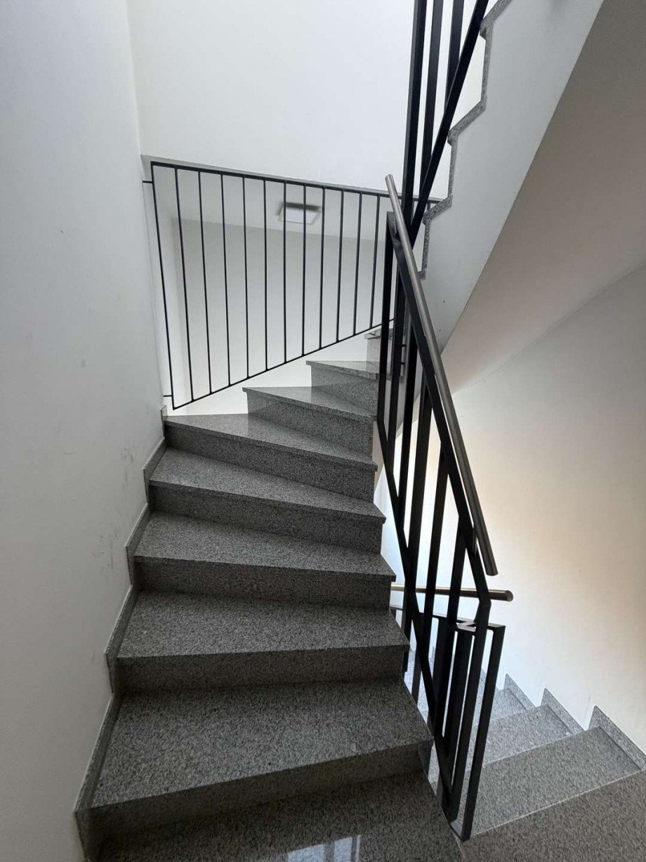 Treppenhaus Dachgeschosswohnung D�sseldorf