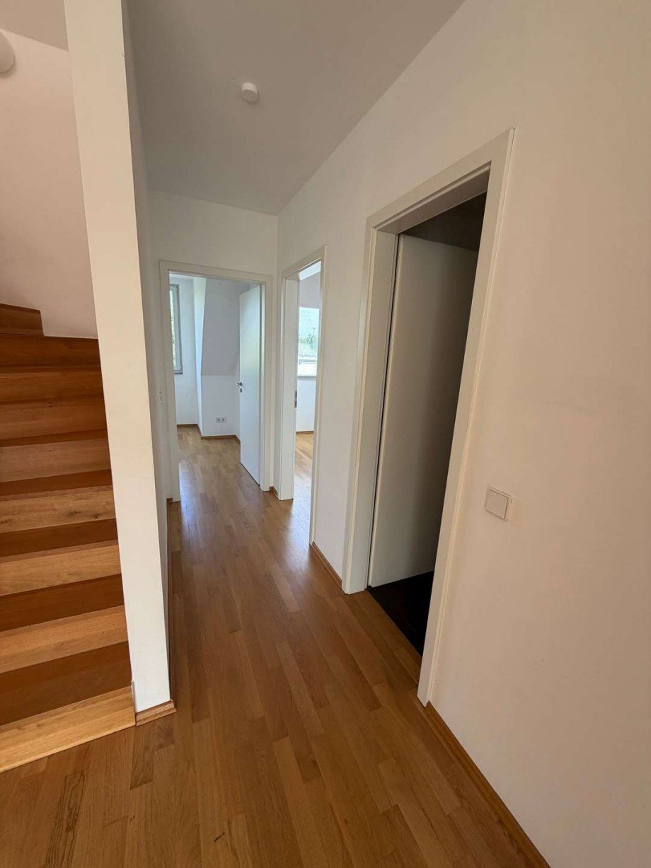 Flur Dachgeschosswohnung D�sseldorf