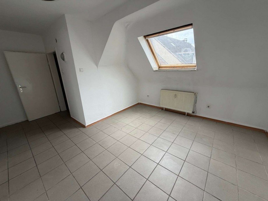 Schlafzimmer II - DG Etagenwohnung Oberhausen