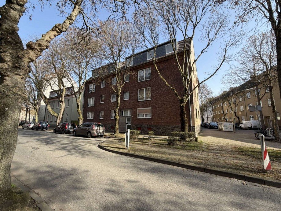 Hausansicht - D�rerstr. 25 Mehrfamilienhaus Herne