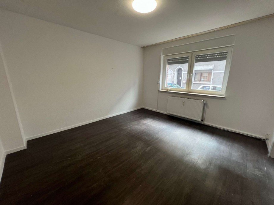 EG rechts - Wohnzimmer Renditeobjekt Oberhausen